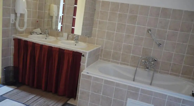 Люкс Logis Hôtel Le Boudoir