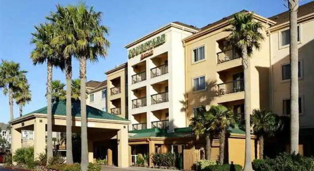 Courtyard Sf Airport/Oyster Point Waterfront