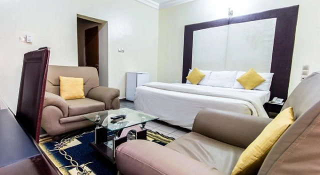 1st Forty Hotel, Rezervasyon Otel Mobushipe otoparklı oteller, Otopark