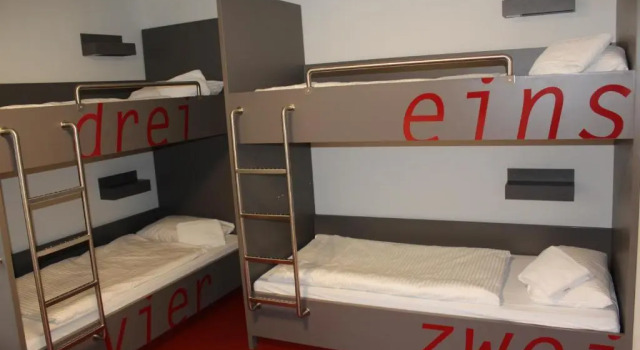 Кровать в общем номере (мужской номер) CVJM Jugendhotel München