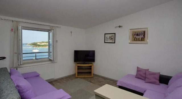 Апартаменты с 3 комнатами Apartment Lelas