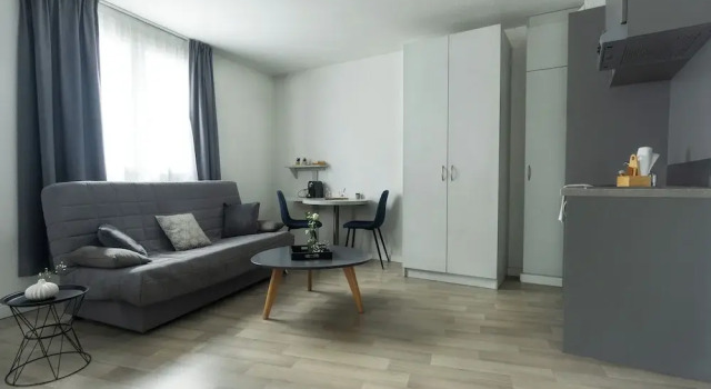 Двухместный полулюкс City Résidence Strasbourg Centre