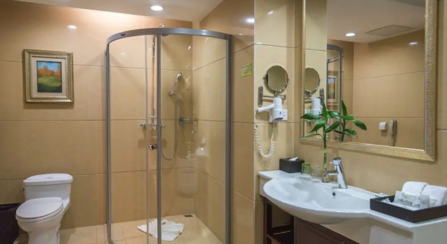 Люкс Executive с балконом Country Garden Phoenix Hotel Huangshan