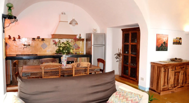 Casa Dei Fiori - Dammuso Plumbaco