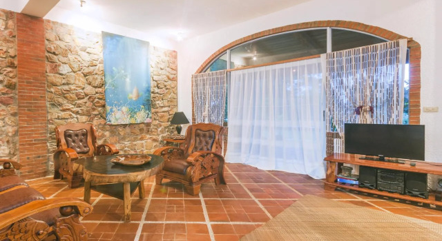 Amihan-Home