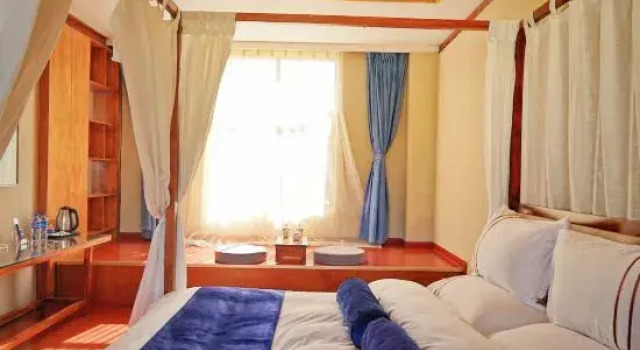 Люкс Deluxe Tianquan Lanyuan Inn