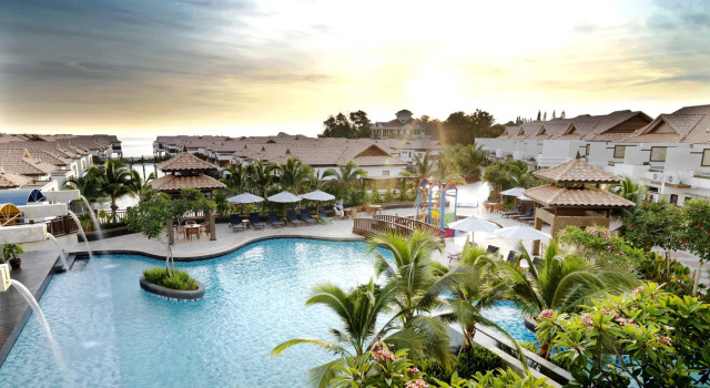 Полулюкс Grand Lexis Port Dickson