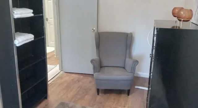 Lovely 1 Bedroom Apartment With Garden