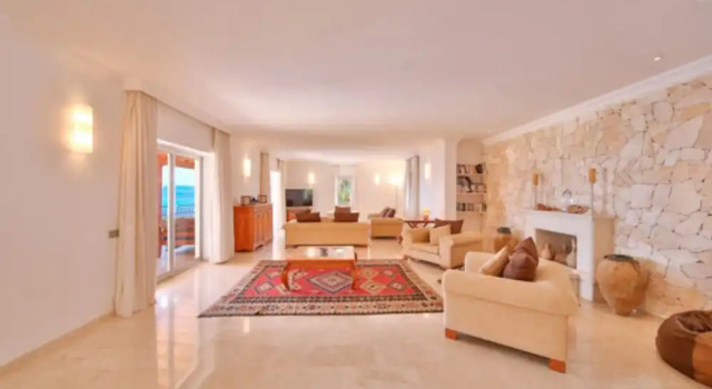 Villa Tavla