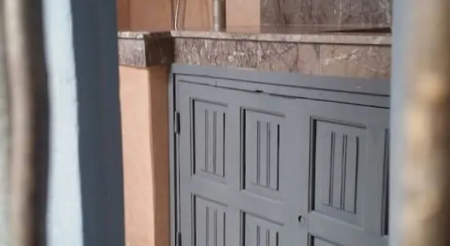 Chic Riad  Terrasse Jardin Doce Faniente, Забронировать Отель Отели Марракеш-Тенсифт-Эль-Хауз с парковкой, Парковка