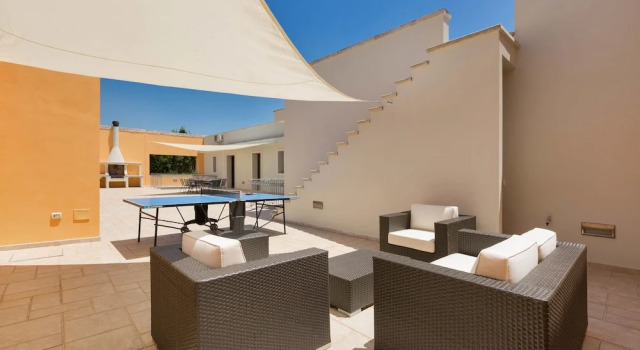 Villa Iride, Varaa Villa Mökit kohteessa Casarano, Mökki