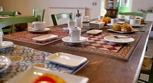 B&B Manca1Fiorino, Rezervați Bed and Breakfast Buseto Palizzolo Sicilia