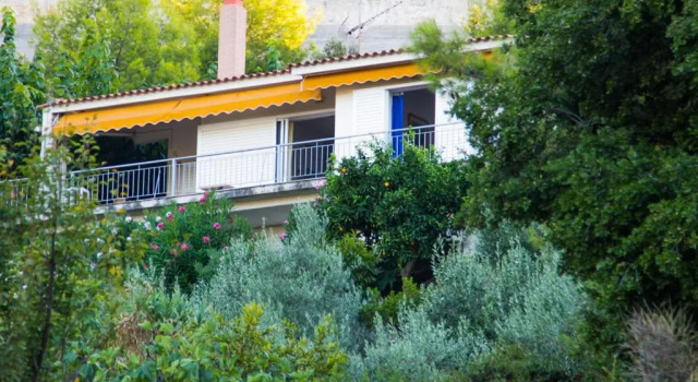 Eleni's house, Book Hotel Gialtra Central Greece