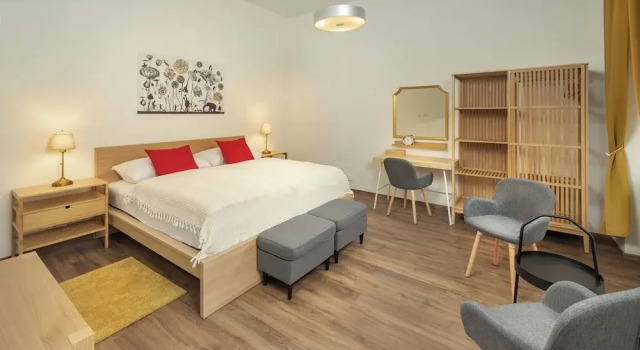 Апартаменты Deluxe с балконом и с видом на внутренний двор Unesco Prague Apartments