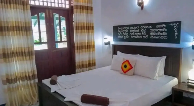 Aliya Aliya Hotel Hikkaduwa, Book Hotel Hoteller i Pathuwatta med parkering, Parkering