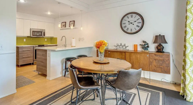 Апартаменты Modern Home Close to Dtwn Woodinville w/ Yard