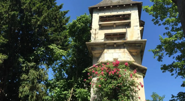 Апартаменты Loire Valley Medieval Getaway