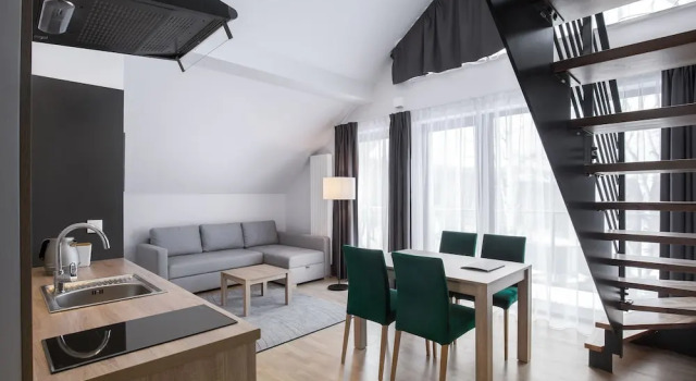 Апартаменты Дуплекс с балконом Green Apartments