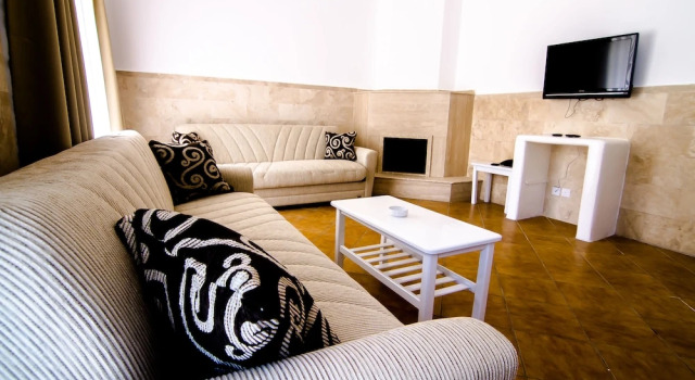 Suite Pine Bay