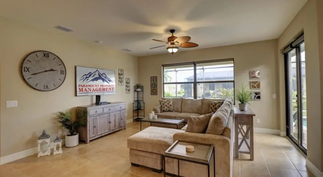 Rejuvenation Villa-Luxury Surfside, Забронировать Дом для отпуска Кейп-Корал Southwest Florida