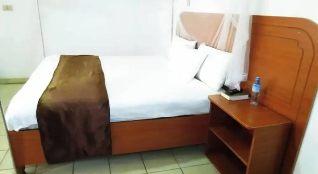 Двухместный номер Standard Kim's Breeze Hotel Ltd and Choma Zone