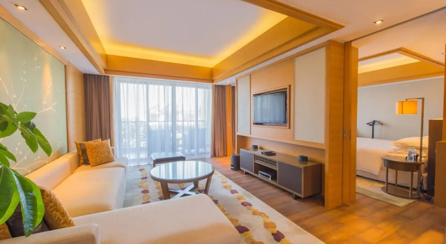 Двухместный люкс Deluxe Sheraton Grand Hangzhou Wetland Park Resort