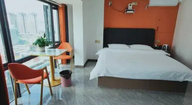 Neijiang Tingxuan B&B, Prenota Bed & breakfast Hotel a Sichuan con parcheggio, Parcheggio