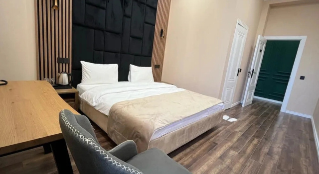 Urban Majesty Hotel
