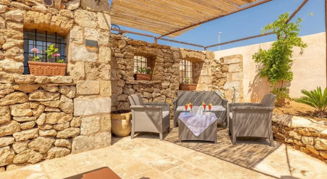 Коттедж Trullo Mmammineddhu in Torre San Giovanni