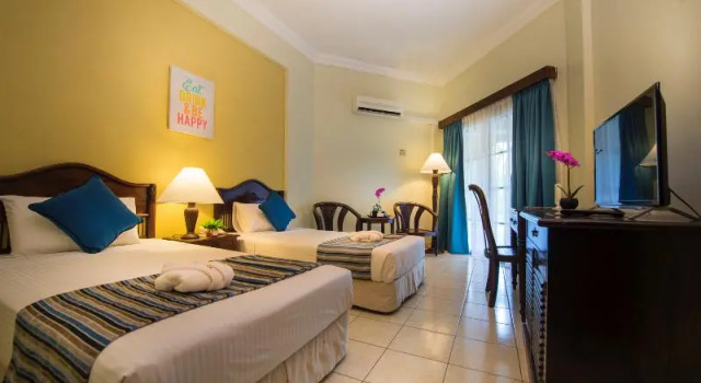 Standard Doppel Zimmer ēRYAbySURIA Cherating