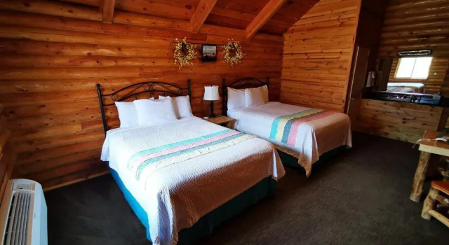 Апартаменты Deluxe Bryce Canyon Log Cabins