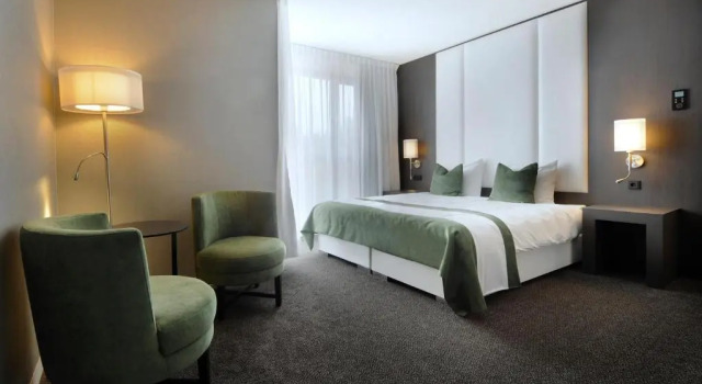 Полулюкс Van der Valk Hotel Uden-Veghel