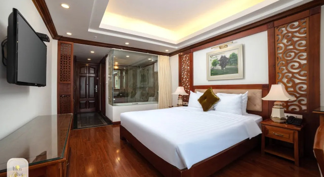 Четырёхместный номер Standard с видом на город Thien Thai Hotel & Spa
