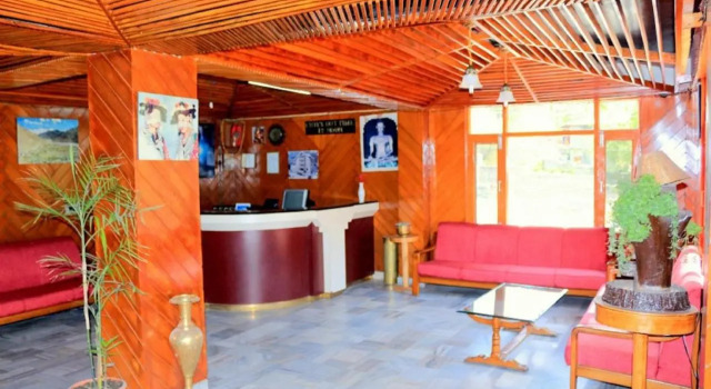 Zarim Hotel Manali, Забронировать Отель Отели Манали с завтраком, Завтраки