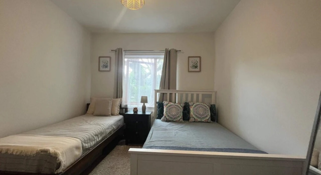 Inviting & Spacious 3BD Flat - Shadwell