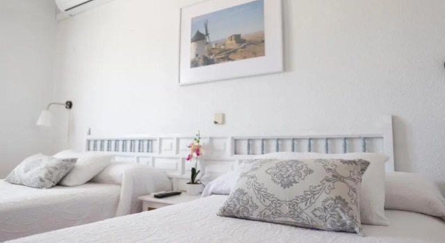 Hotel Consuegra, Забронировать Отель Отели Toledo Province 3 звезды, 3*