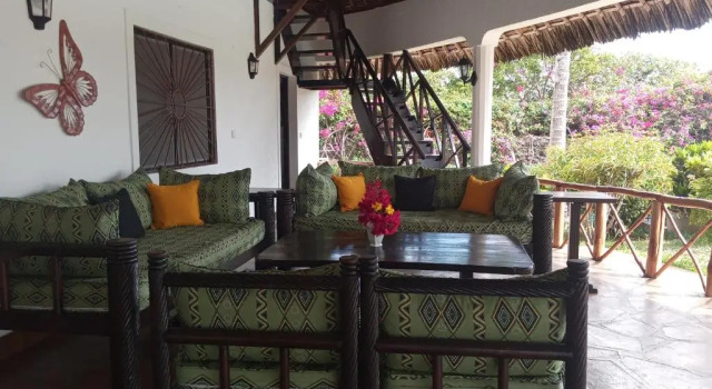Апартаменты Queen K Cottages Watamu At Chrystal Homes