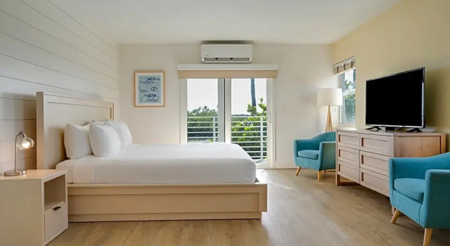 Двухместный номер Standard с балконом Fisher Inn Resort & Marina