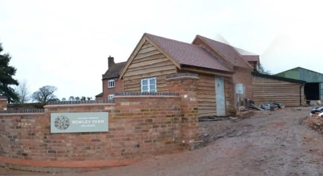 Rowley Farm Holidays, Забронировать Фермерский дом Вустер Вустершир