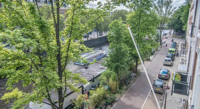 Номер Standard Amstel Corner Hotel