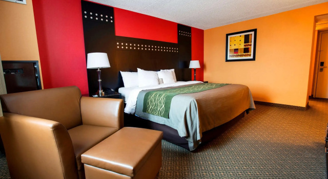 Travelodge by Wyndham Avenel Woodbridge, Забронировать Отель Вудбридж 