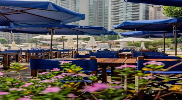 Hotel Saint Georges Beirut, Забронировать Курортный отель Отели Бейрута с бассейном, рядом с Улица Хамра, Бассейн