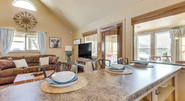 1/2 Mi to Lake Lawtonka: Mtn-view Haven!, Prenota Casa vacanze Medicine Park 
