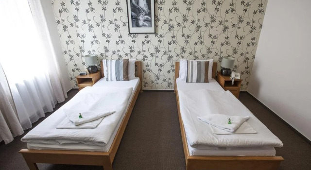 Rozmaryn Hotel B&B, Reserva ahora Hotel Rakovník 