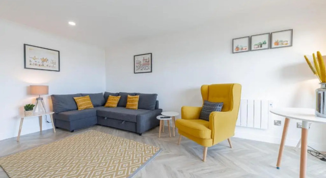 Hame by the Sea, Buchen Sie Hotel Largs 