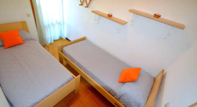 Cozy Apartment With Shared Pool, Забронировать Апартаменты/квартира Отели Бибионе-Пинеда с парковкой, рядом с Долина Вальгранде, Парковка