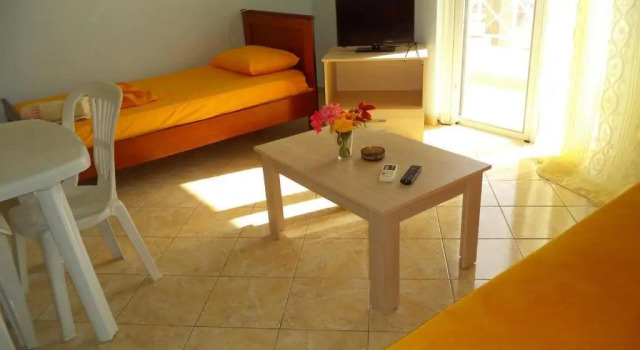Апартаменты с видом на море Mariana Apartments