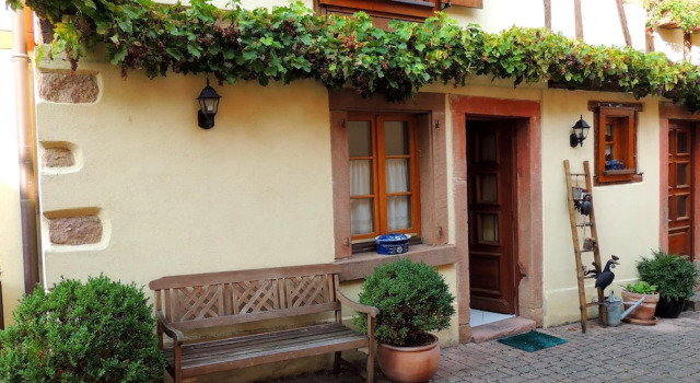 House With 2 Bedrooms in Beblenheim, With Enclosed Garden and Wifi, Réserver Hôtel Beblenheim Alsace Wine Route