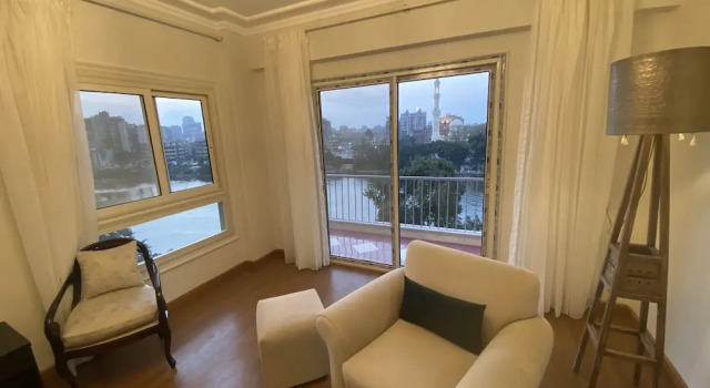Nile View Apartment - Sleeps 4 & Balcony, Rezervovat Apartmán Zamalek 