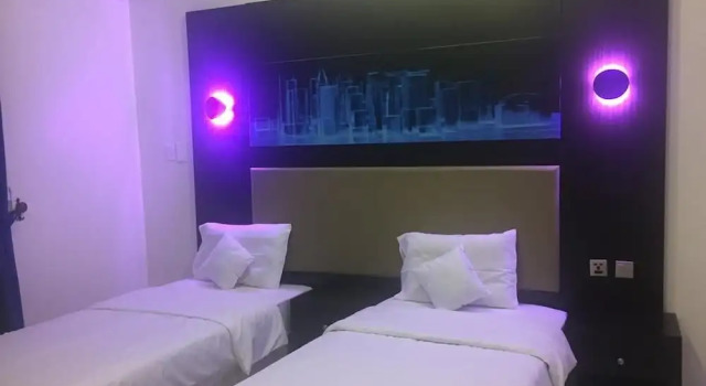 Holiday Apartments for Residential Units, Забронировать Апартаменты/квартира Даммам Эш-Шаркия, рядом с Торговый центр Marina Mall в городе Эд-Даммам